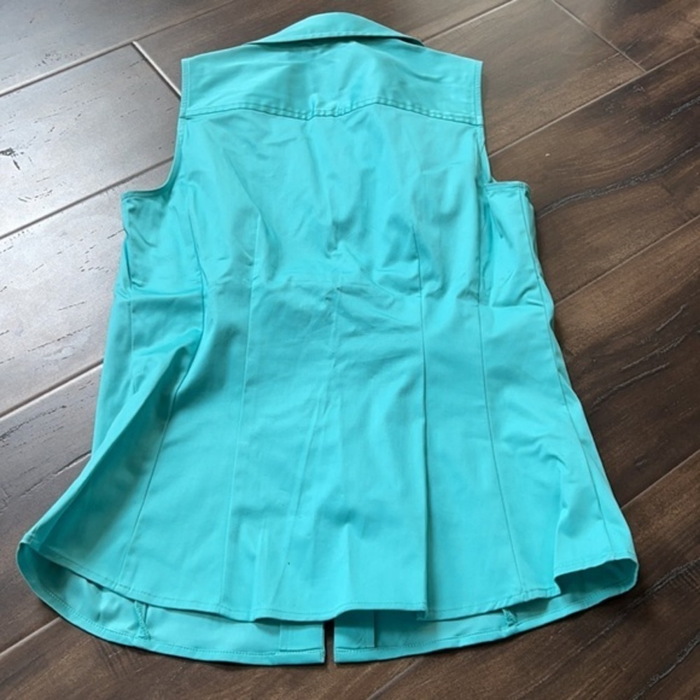 AnnTaylor Top - Picture 2 of 3